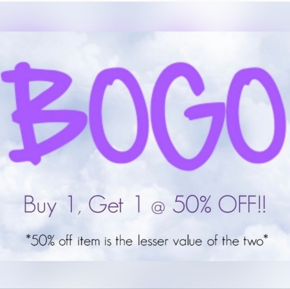 💰Sugarfix by Baublebar, Hot Pink Fan-Shaped Earrings - Picture 5 of 6